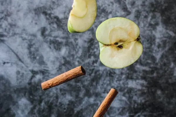 Apple Cinnamon Oat Cookies husky treat